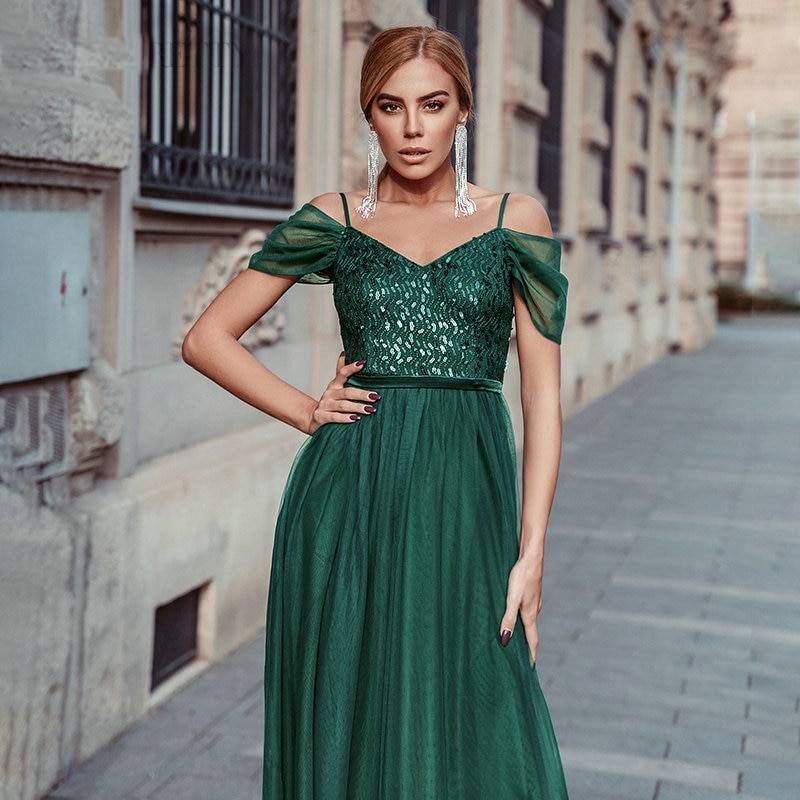 Cocktailkleid mit pailletten am oberteil Clearance